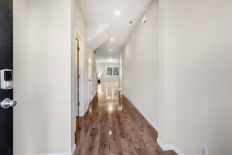 7386 NW 164th Ave in Portland, OR - Building Photo - Building Photo