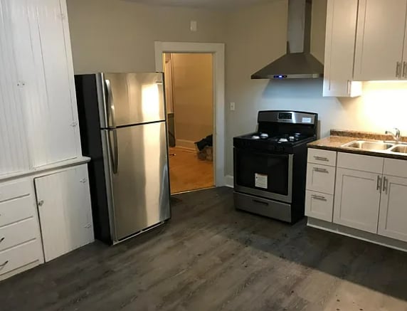 636 N Grove Ave, Unit 2