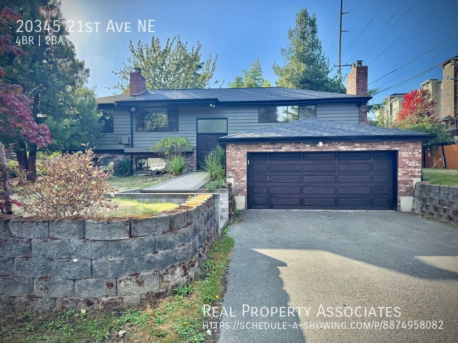 20345 21st Ave NE in Shoreline, WA - Building Photo