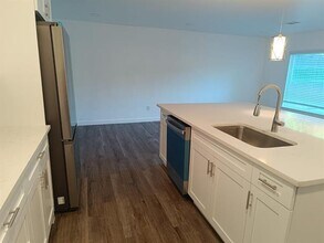 2308 Queen St in Fort Worth, TX - Building Photo - Building Photo