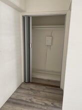 910 Pumehana St in Honolulu, HI - Building Photo - Building Photo