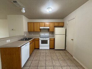 4407 Abigail Dr in Killeen, TX - Foto de edificio - Building Photo