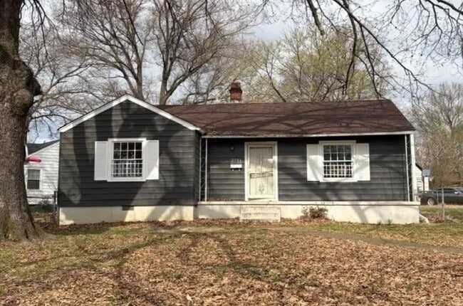 property at 2751 Henley Dr