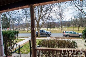 97 Parkwood St in Williamsport, PA - Foto de edificio - Building Photo