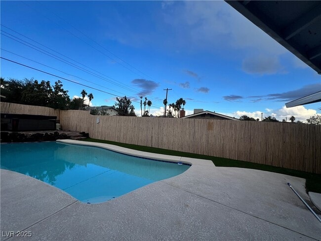 property at 3140 Hebard Dr