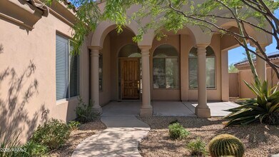 11183 E Beck Ln in Scottsdale, AZ - Building Photo - Building Photo