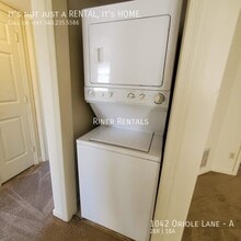 1042 Oriole Ln in Harrisonburg, VA - Building Photo - Building Photo