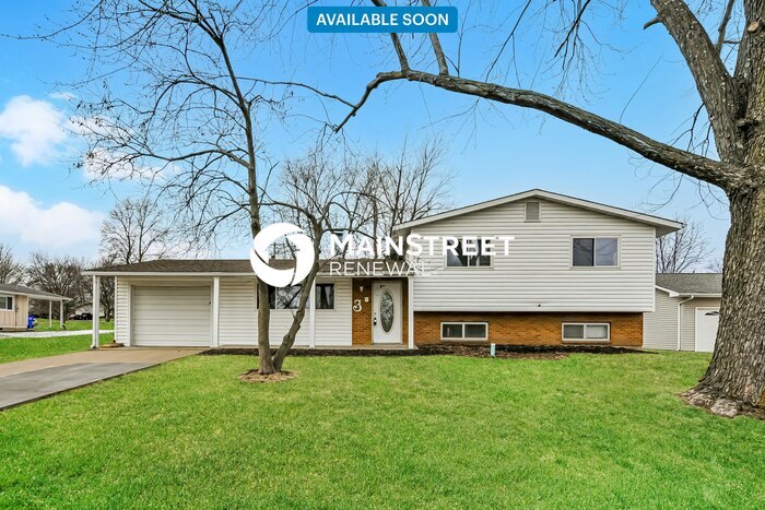 3 N Lang Dr in O'Fallon, MO - Building Photo