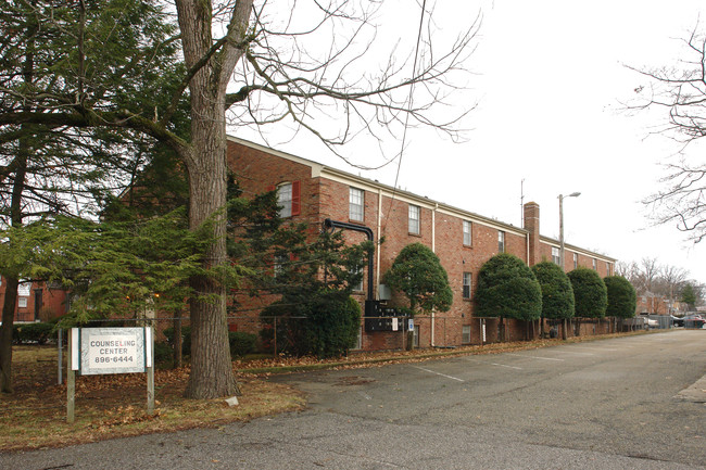 Grandview Apartments in Louisville, KY - Building Photo - Building Photo