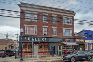 2718 Fairfield Ave in Bridgeport, CT - Building Photo