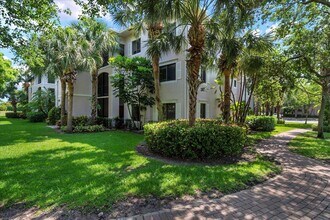 3023 Alcazar Pl in Palm Beach Gardens, FL - Building Photo - Building Photo