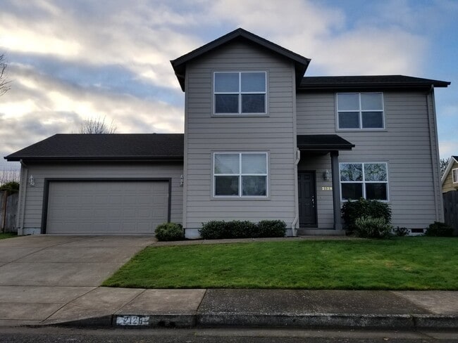 property at 2128 Marlow Ln