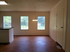 2036 Bison Trail in Maiden, NC - Foto de edificio - Building Photo