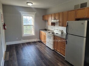 63 W Broadway in Salem, NJ - Building Photo - Building Photo