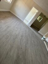 212 N Santa Fe Ave, Unit 4 in Compton, CA - Building Photo