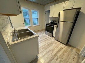 909 Forest St in Wausau, WI - Foto de edificio - Building Photo