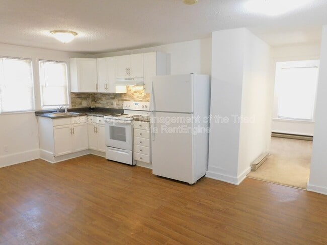 810 Brent St SW in Winston-Salem, NC - Building Photo - Building Photo