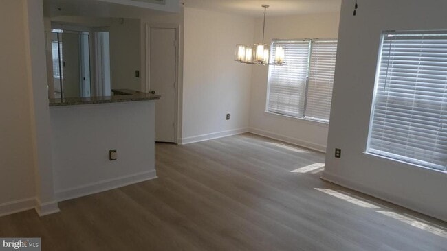 1007 Summerglenn Ct in Bowie, MD - Building Photo - Building Photo