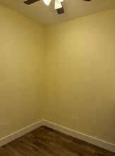 247 W Florence in Los Angeles, CA - Foto de edificio - Building Photo