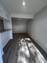 404 Highland Dr in Oxnard, CA - Building Photo - Building Photo