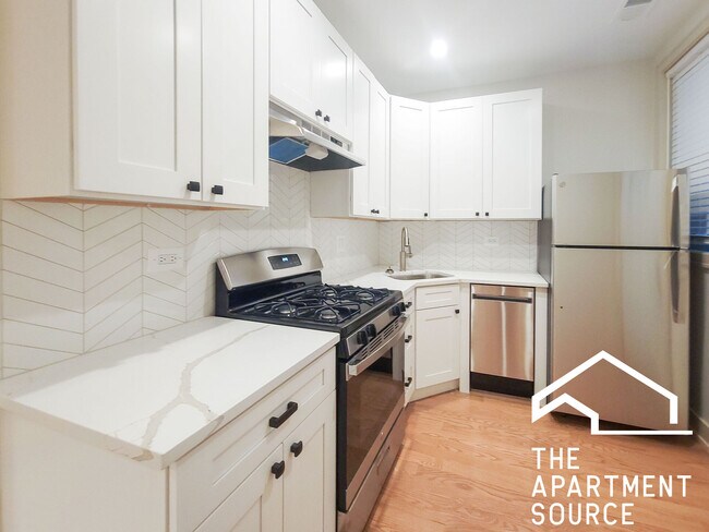 3527 N Broadway St, Unit 1W