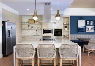130 Chief Justice Cushing Hwy in Scituate, MA - Building Photo - Building Photo