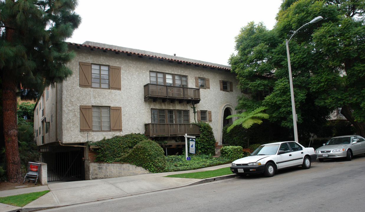 1419 Bentley Ave in Los Angeles, CA - Building Photo