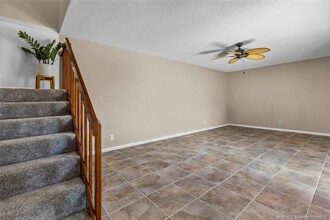 6025 SE Riverboat Dr in Stuart, FL - Building Photo - Building Photo