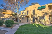 Building Photo - Sunflower Apartamentos in Tucson, Arizona