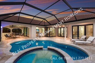 4668 Tuscana Dr in Sarasota, FL - Building Photo - Building Photo