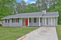 1456 Revel Cove Dr SW in Conyers, GA - Foto de edificio - Building Photo