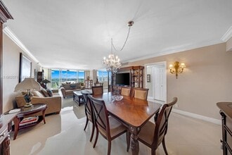 3095 N Course Dr in Pompano Beach, FL - Building Photo - Building Photo