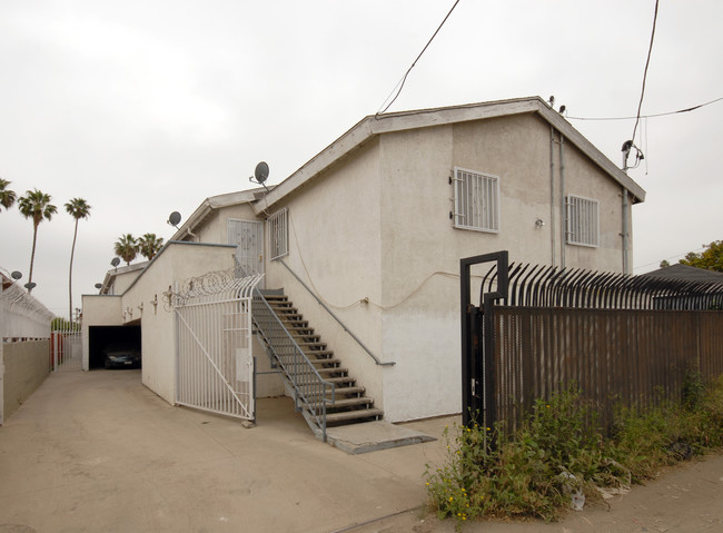 607 W 82nd St in Los Angeles, CA - Building Photo - Building Photo