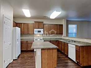 3880 E Kesler Ln in Gilbert, AZ - Building Photo - Building Photo