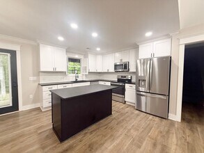 107 Lee Ct in Gainesboro, TN - Building Photo - Building Photo