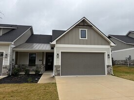 5041 Mooney Fls Dr in Bryan, TX - Building Photo