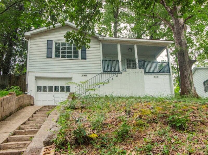 836 Vanderbilt St in Birmingham, AL - Building Photo