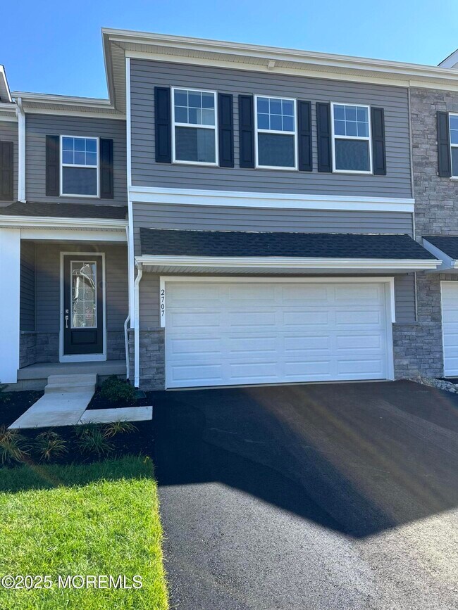 2707 Journey Ave in Marlboro, NJ - Building Photo - Building Photo