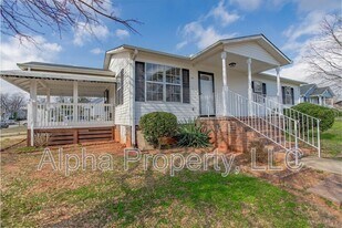 210 Carter St in Greenville, SC - Building Photo