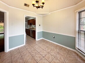 8260 Country Creek Cove in Memphis, TN - Foto de edificio - Building Photo
