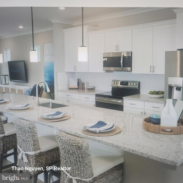 7557 Dundee Rd in Woodlawn, MD - Building Photo