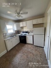3746 W 39th St in Cleveland, OH - Building Photo - Building Photo
