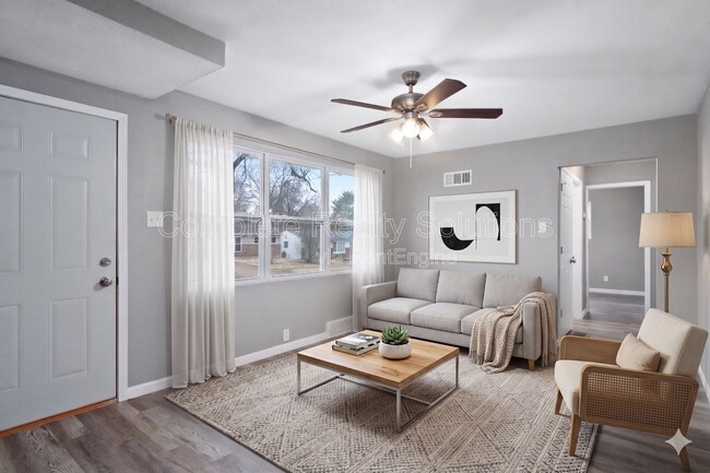 50 Lynn Meadows Ln in Florissant, MO - Building Photo - Building Photo