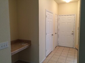 4886 NW 46th Pl in Gainesville, FL - Building Photo - Building Photo
