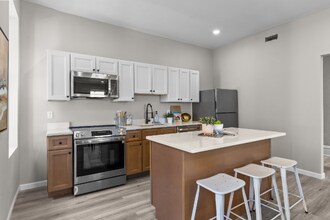 3166 Oregon Ave in St. Louis, MO - Building Photo - Building Photo