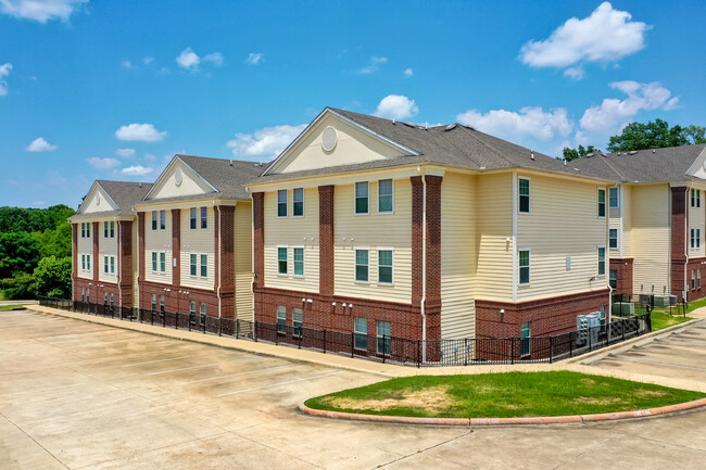 Heights Ruston in Ruston, LA - Foto de edificio - Building Photo