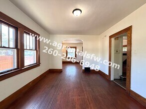 913 Hamilton Ave in Fort Wayne, IN - Building Photo - Building Photo