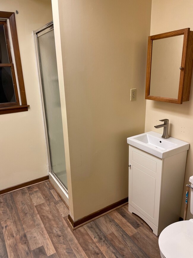 3132 West St, Unit R4
