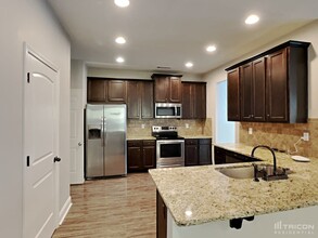 2203 Bridgewater Pass in Hampton, GA - Building Photo - Building Photo