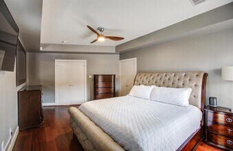 6205 Dell St in Houston, TX - Building Photo - Building Photo